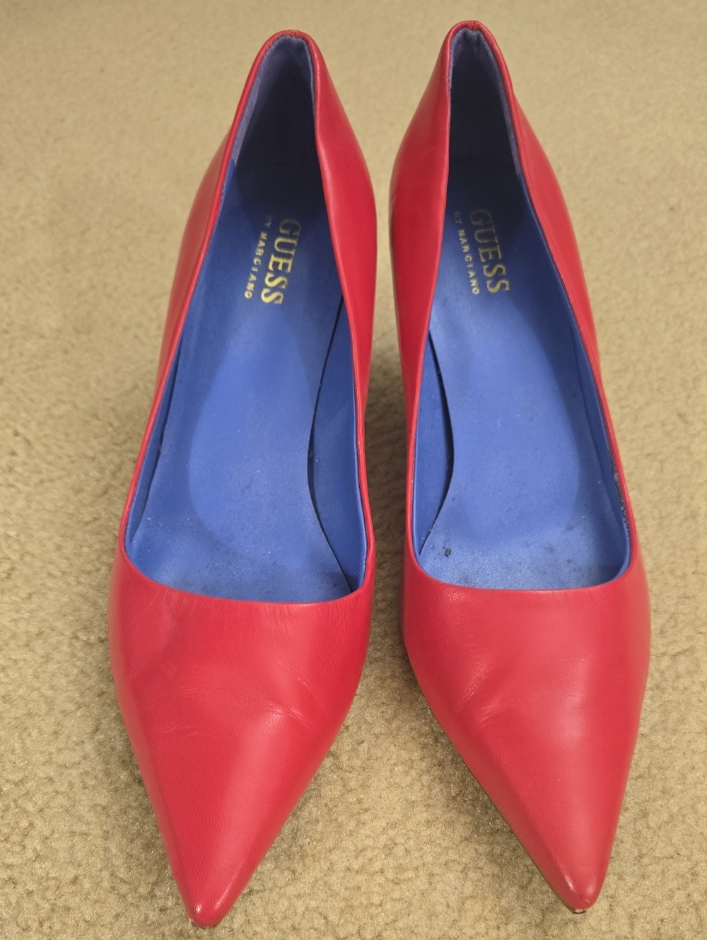 GUESS Hot Pink sz 9M Pointed-Toe  Heels with Blue Insole